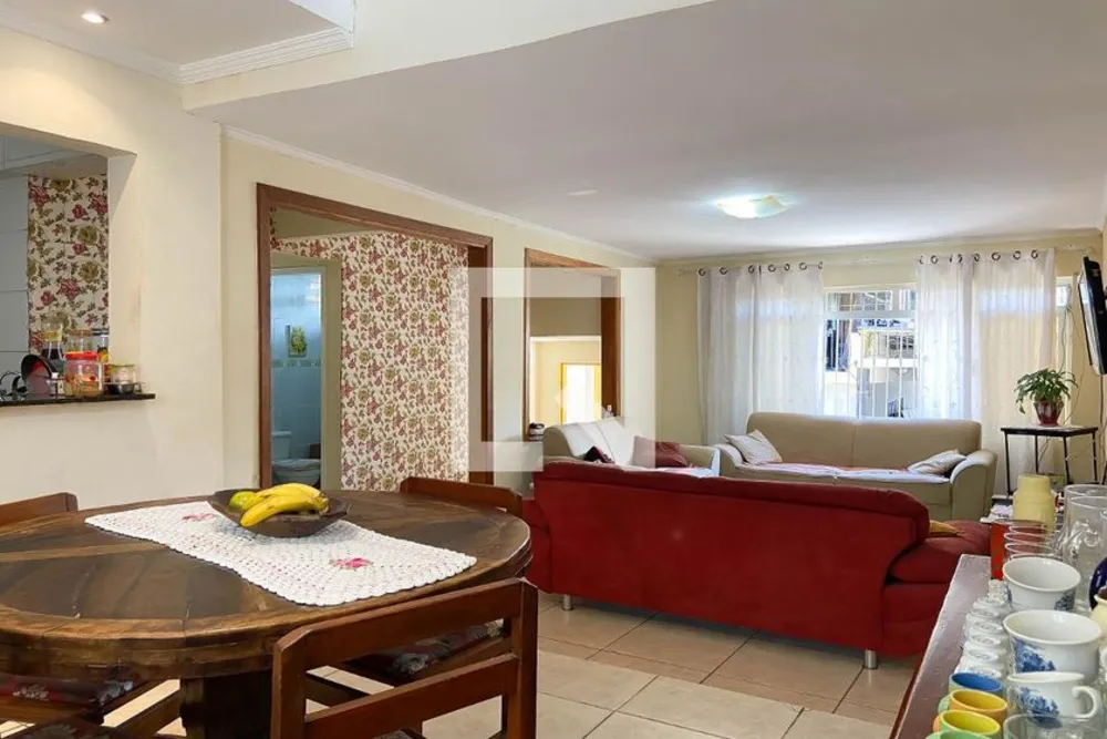 Casa, 2 quartos, 250 m² - Foto 2