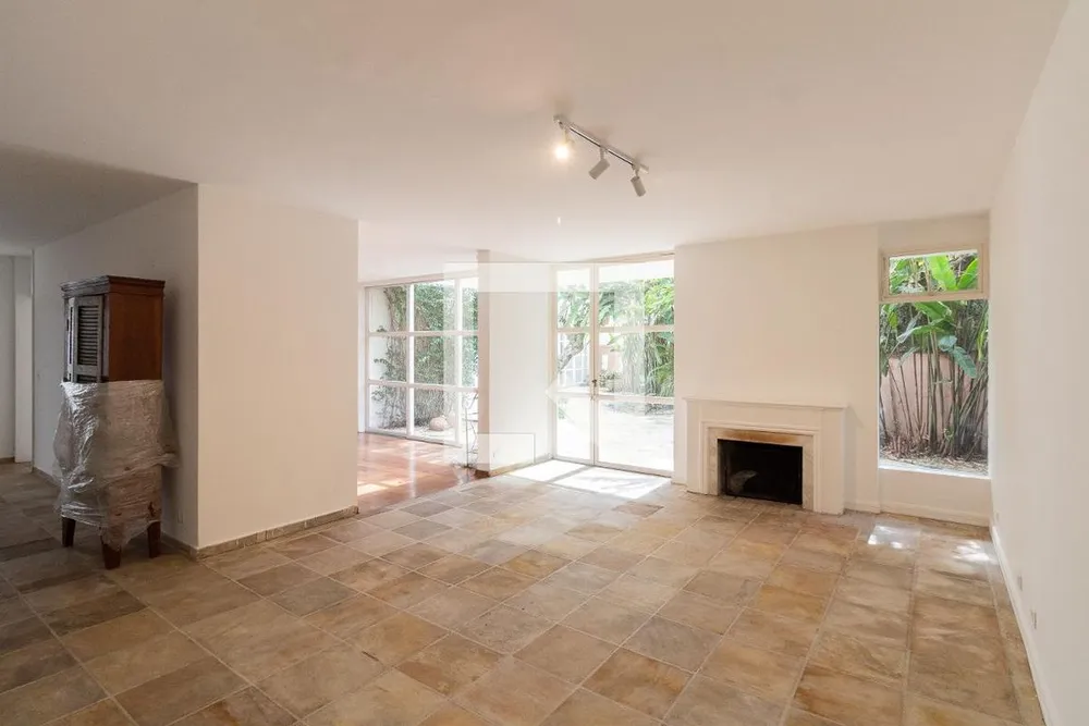 Casa, 4 quartos, 450 m² - Foto 1