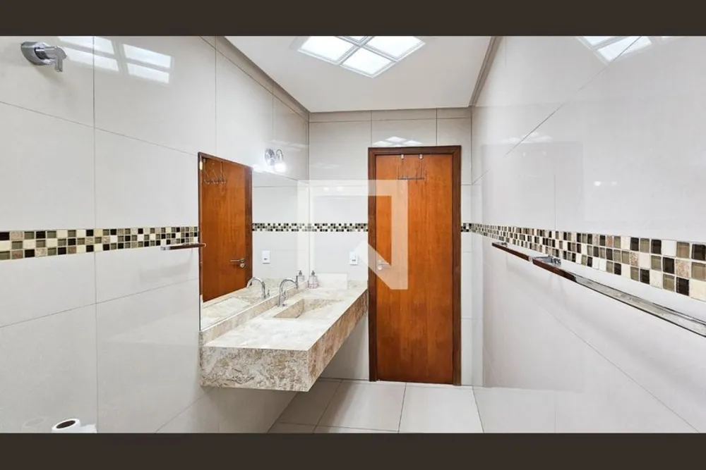 Casa, 3 quartos, 181 m² - Foto 3