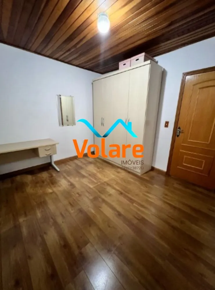 Casa, 5 quartos, 237 m² - Foto 1