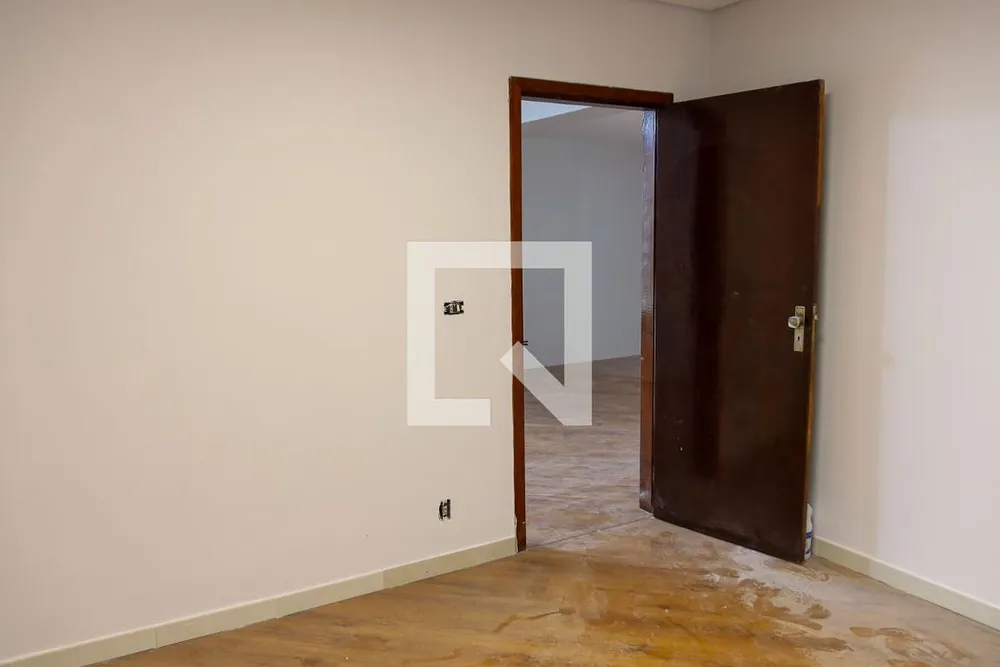 Casa, 3 quartos, 200 m² - Foto 3