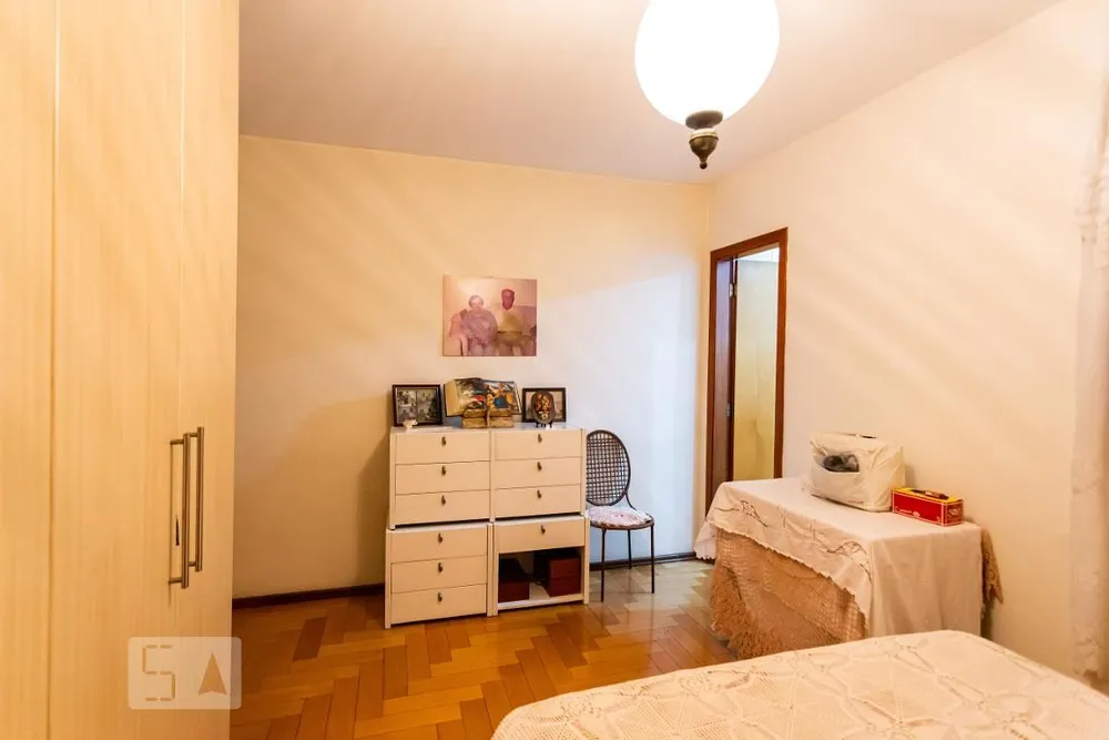 Casa, 3 quartos, 260 m² - Foto 1
