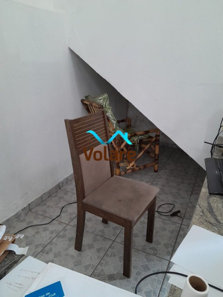 Casa à venda com 4 quartos, 300m² - Foto 7