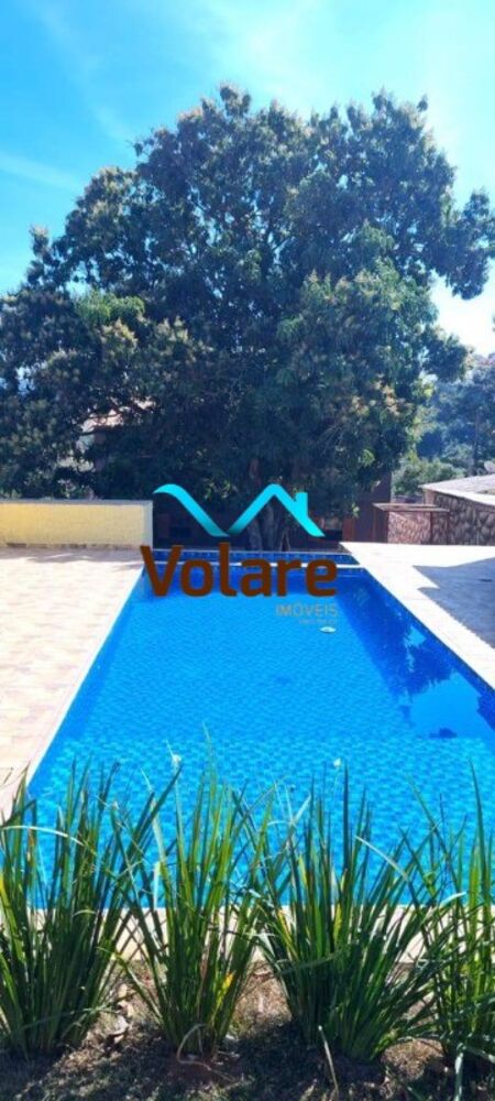 Chácara à venda com 6 quartos, 560m² - Foto 2