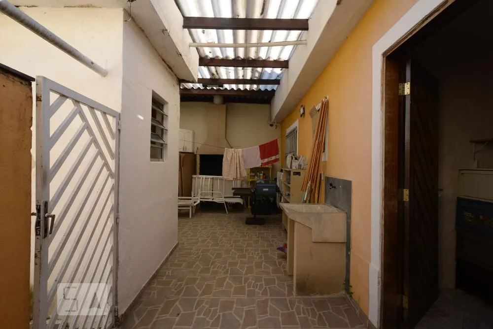 Casa, 2 quartos, 200 m² - Foto 1