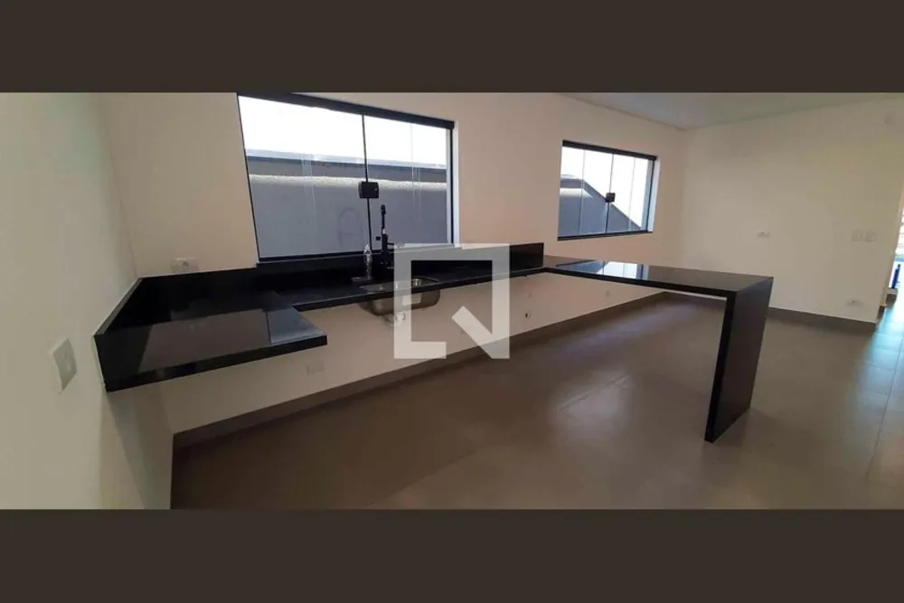 Casa, 3 quartos, 152 m² - Foto 1