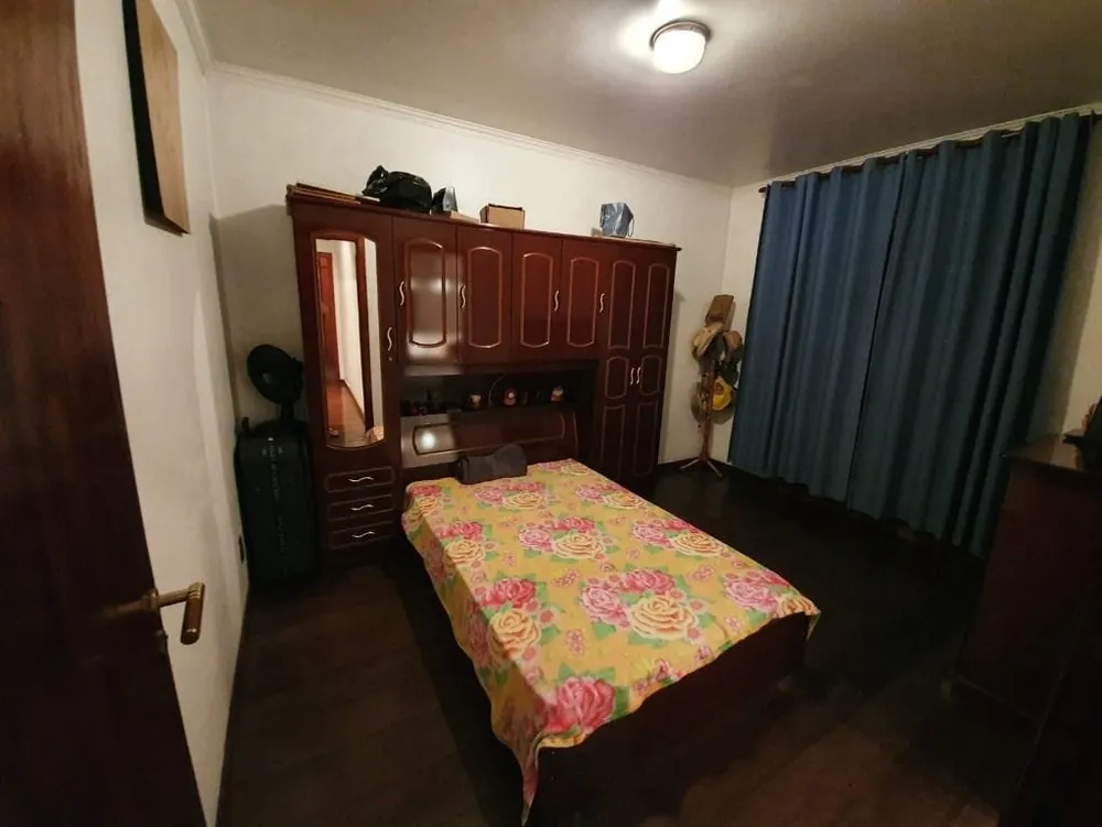Casa, 3 quartos, 247 m² - Foto 2