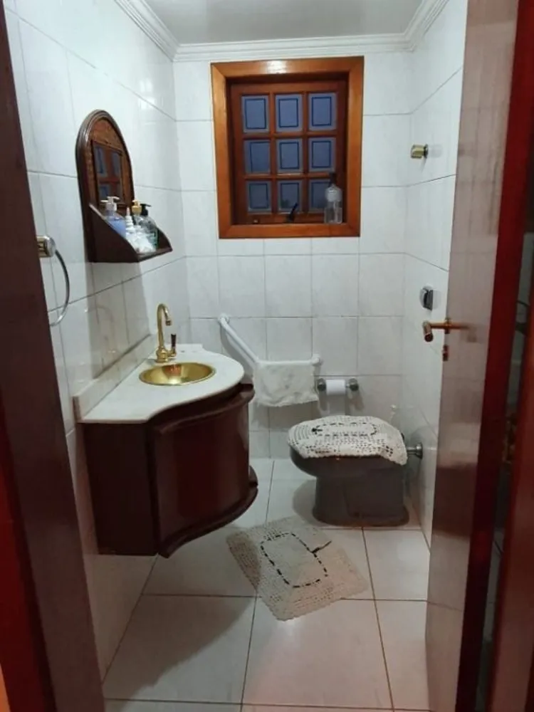 Casa, 3 quartos, 247 m² - Foto 6