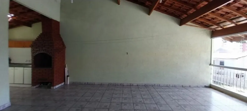 Casa, 3 quartos, 212 m² - Foto 4
