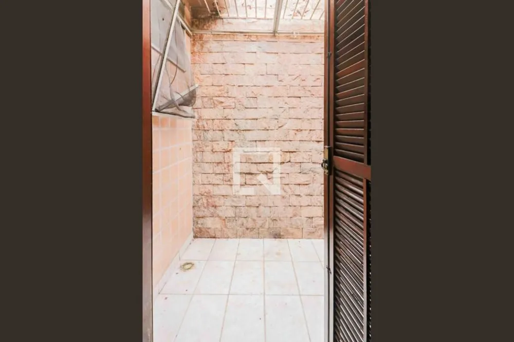 Casa, 4 quartos, 239 m² - Foto 2