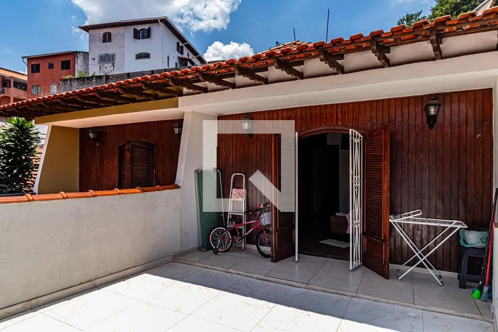Casa, 3 quartos, 211 m² - Foto 3