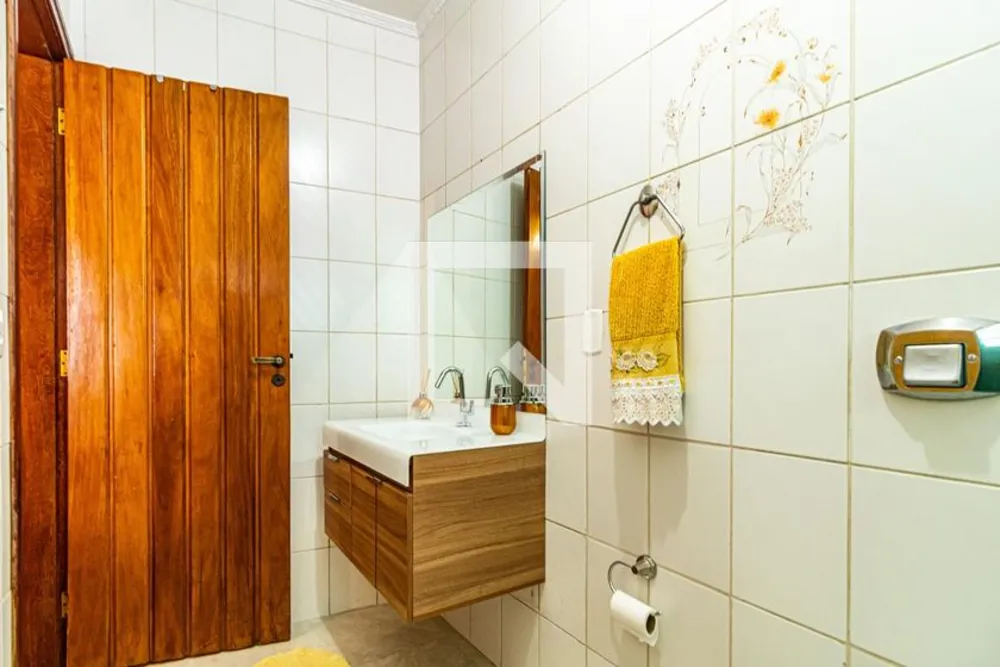 Casa, 3 quartos, 211 m² - Foto 2