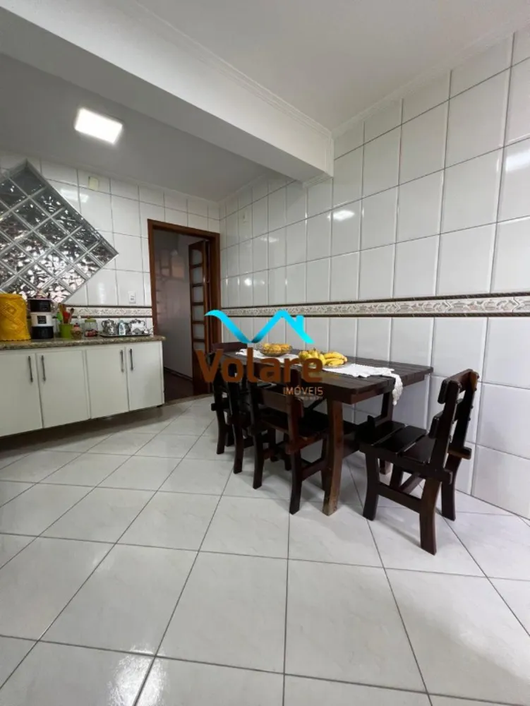 Casa, 3 quartos, 212 m² - Foto 5