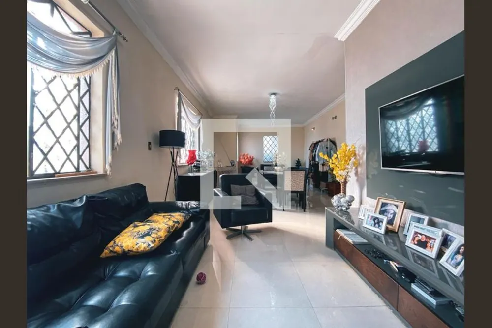 Casa, 3 quartos, 442 m² - Foto 1