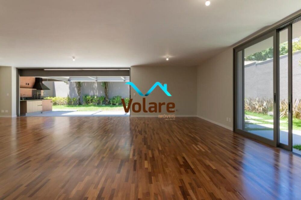 Casa à venda e aluguel com 4 quartos, 371m² - Foto 2