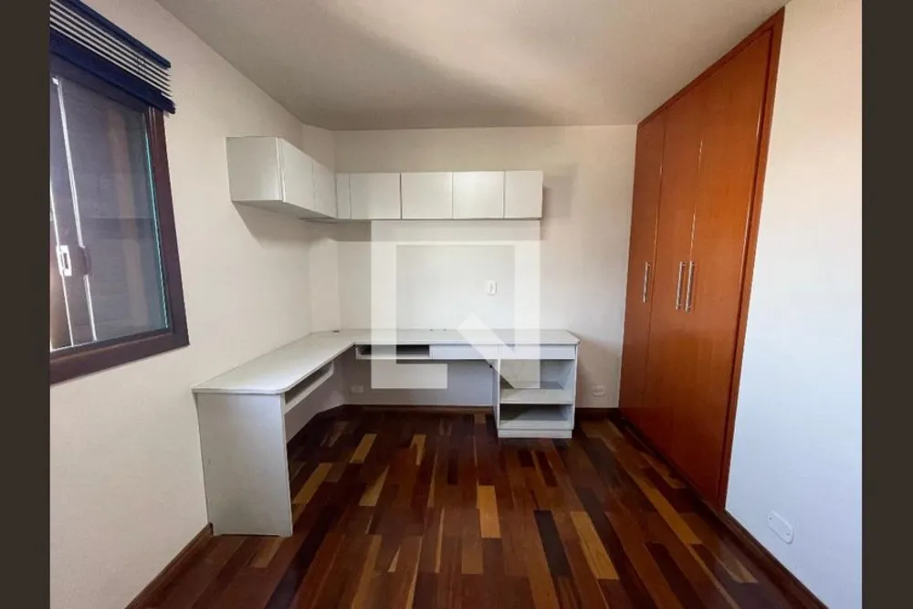 Casa, 4 quartos, 137 m² - Foto 1