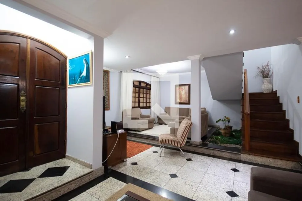 Casa, 4 quartos, 180 m² - Foto 1
