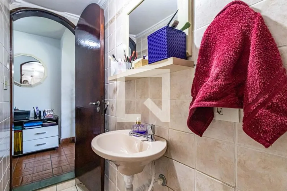 Casa, 3 quartos, 237 m² - Foto 2