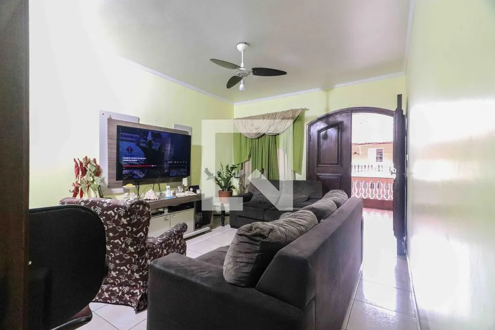 Casa, 3 quartos, 290 m² - Foto 1