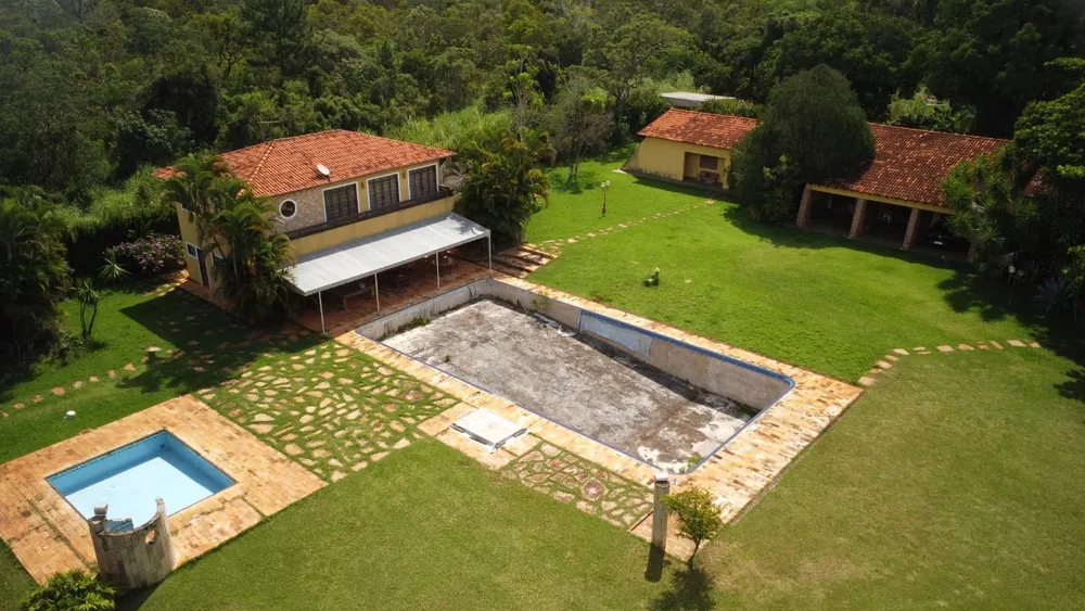 Chácara à venda com 4 quartos, 10000m² - Foto 4