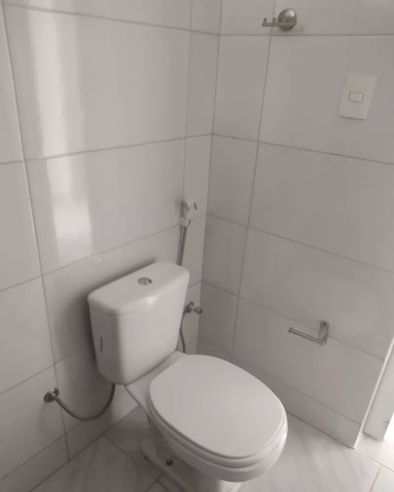 Apartamento à venda com 3 quartos, 65m² - Foto 3