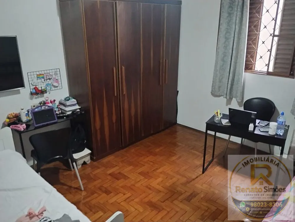 Casa, 3 quartos, 232 m² - Foto 2
