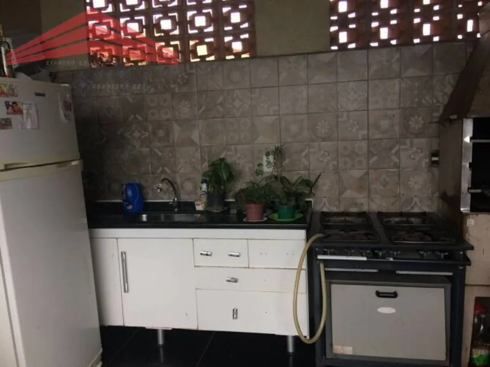 Casa, 4 quartos, 245 m² - Foto 10