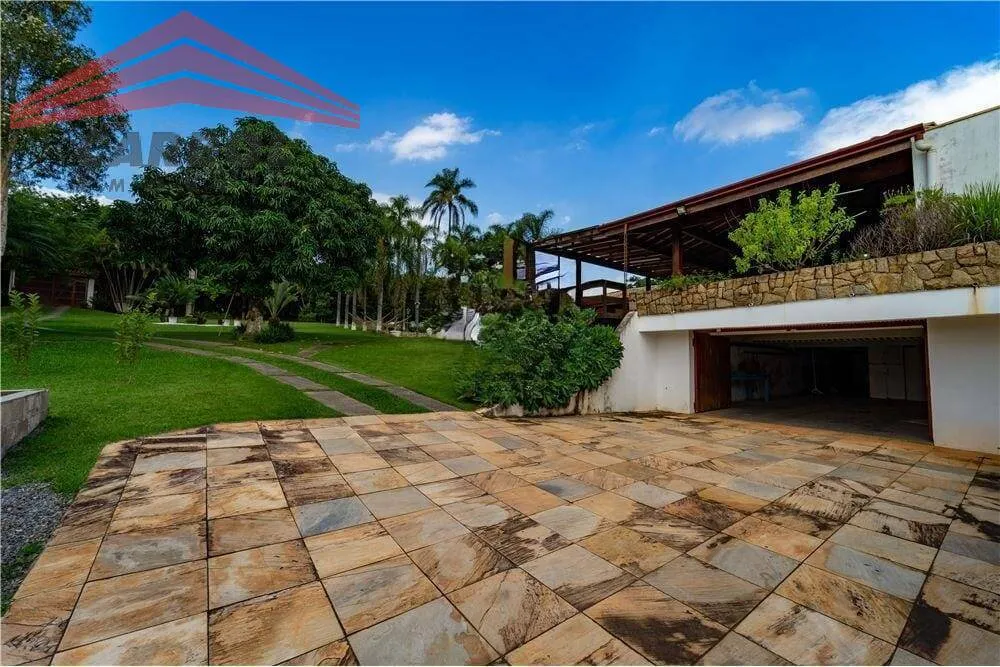 Chácara, 3 quartos, 2200 m² - Foto 2