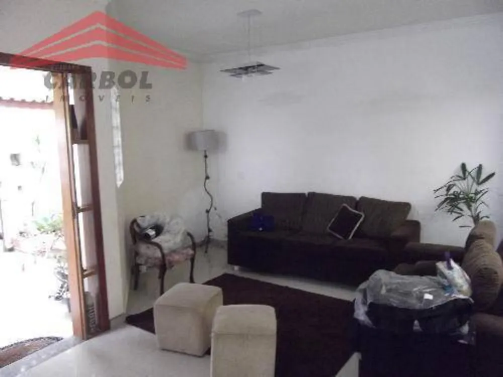 Casa, 4 quartos, 200 m² - Foto 1