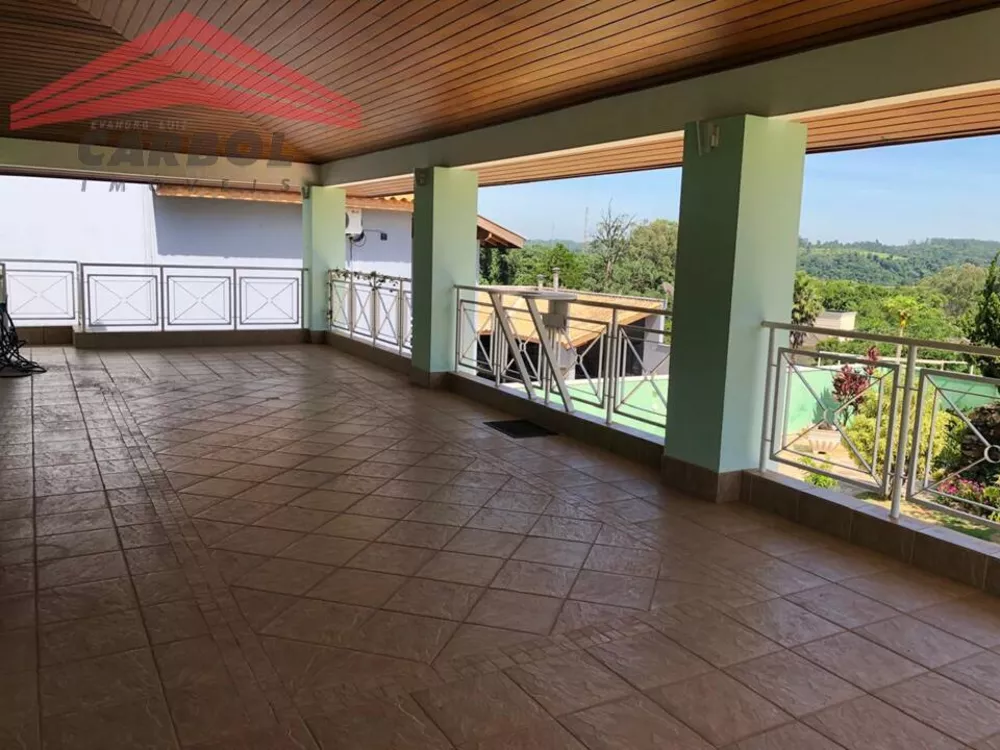 Casa de Condomínio à venda com 4 quartos, 480m² - Foto 2