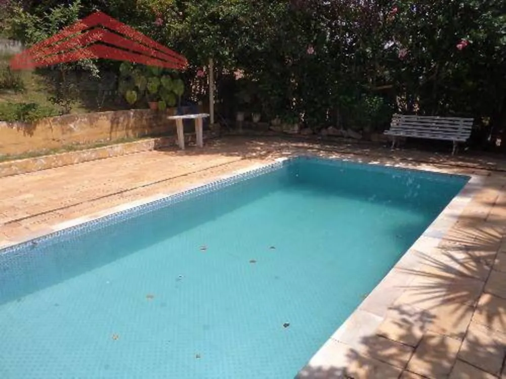 Sítio, 3 quartos, 3800 m² - Foto 1