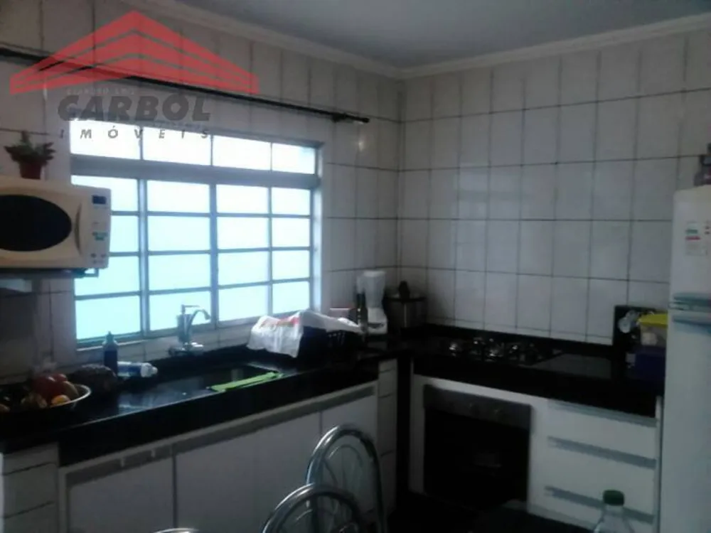 Casa, 3 quartos, 142 m² - Foto 2