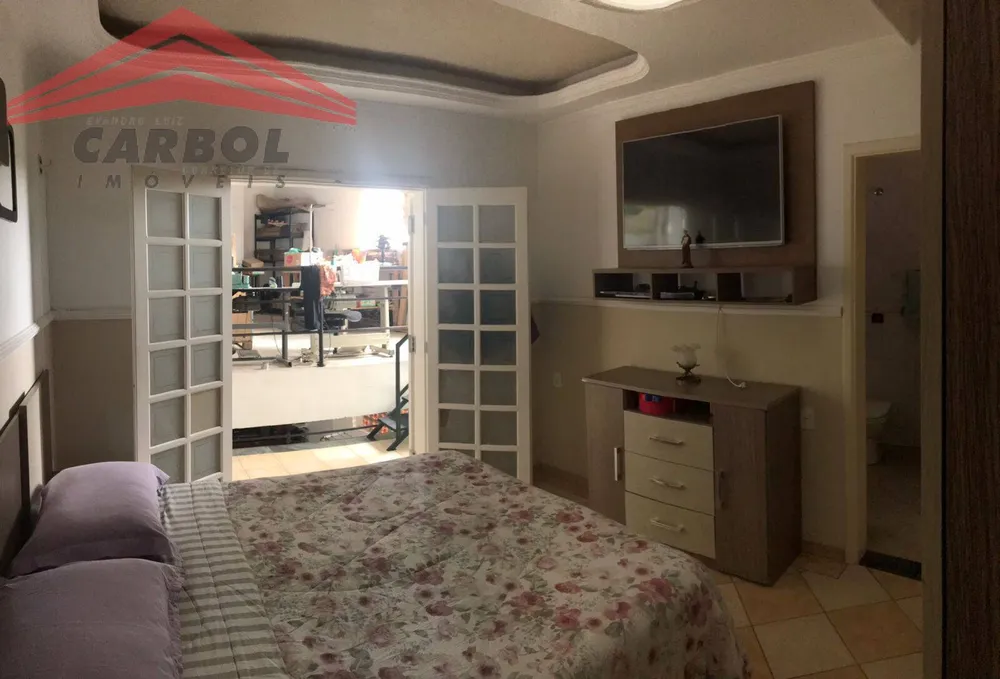 Casa, 3 quartos, 245 m² - Foto 5
