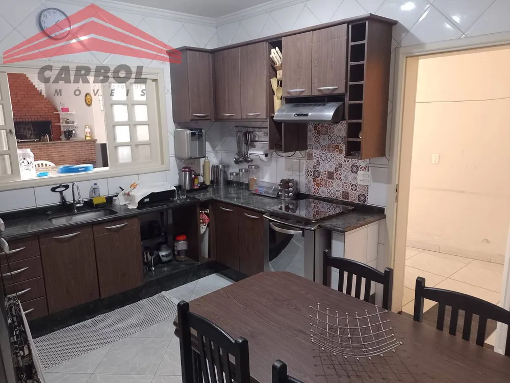 Casa, 3 quartos, 245 m² - Foto 4