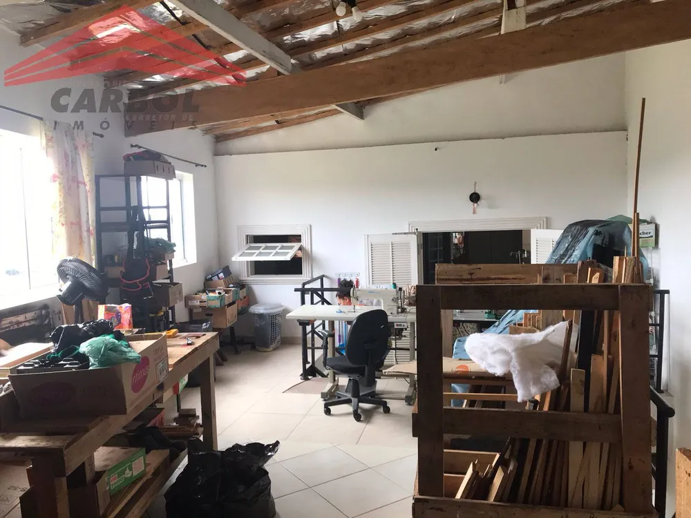 Casa, 3 quartos, 245 m² - Foto 14