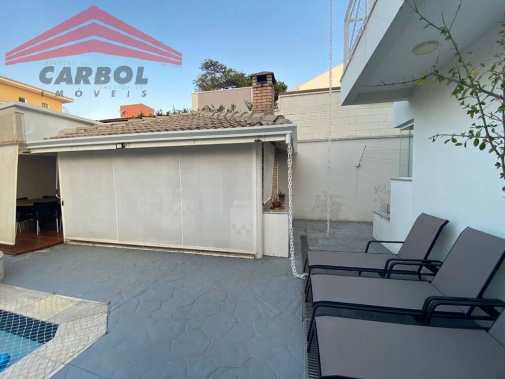 Casa de Condomínio à venda com 3 quartos, 256m² - Foto 4