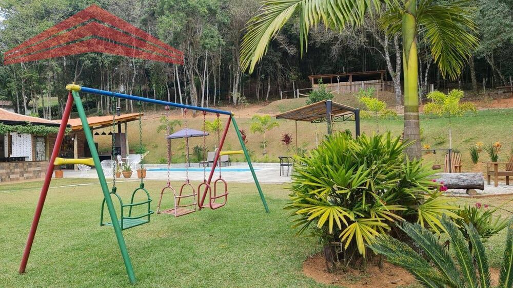 Chácara à venda com 2 quartos, 150m² - Foto 3
