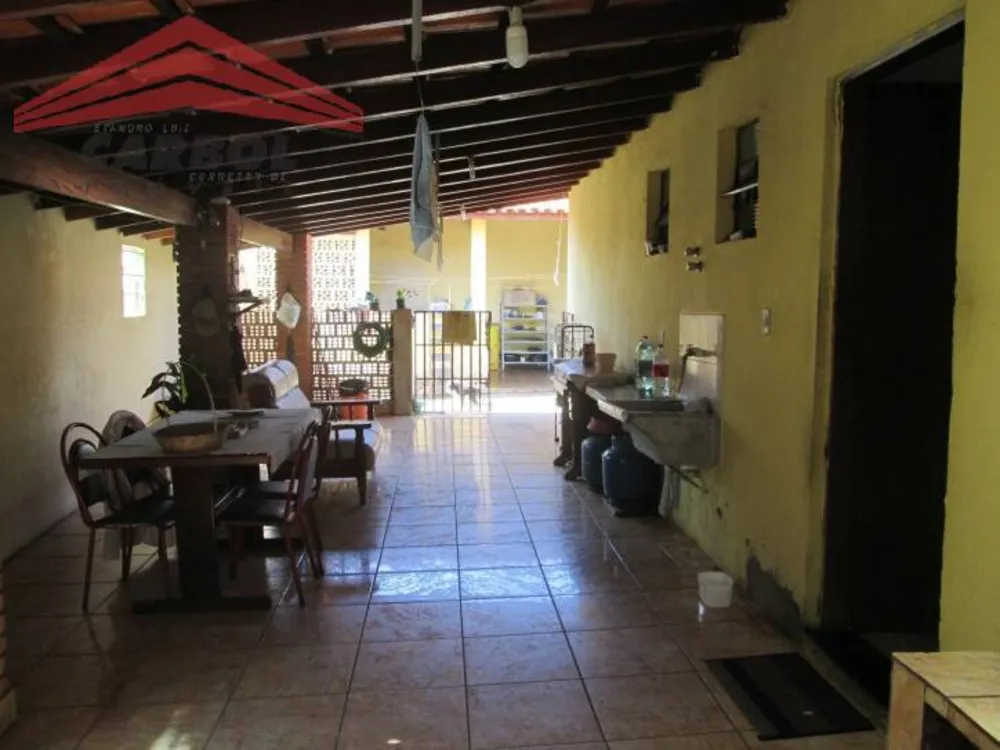 Casa, 3 quartos, 190 m² - Foto 2