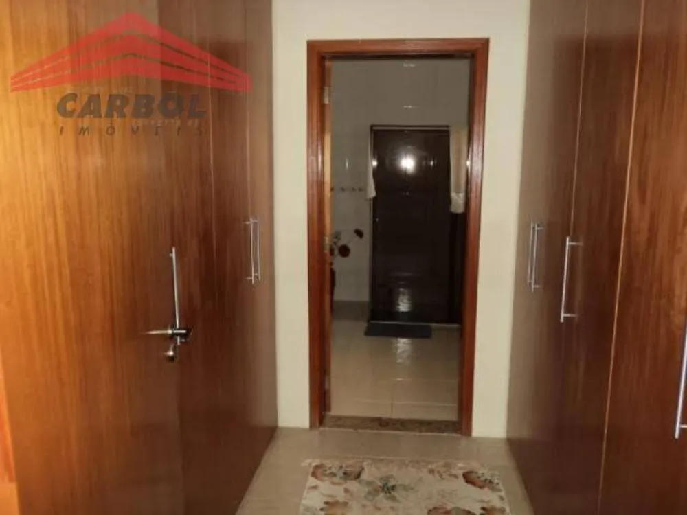 Casa, 3 quartos, 210 m² - Foto 4