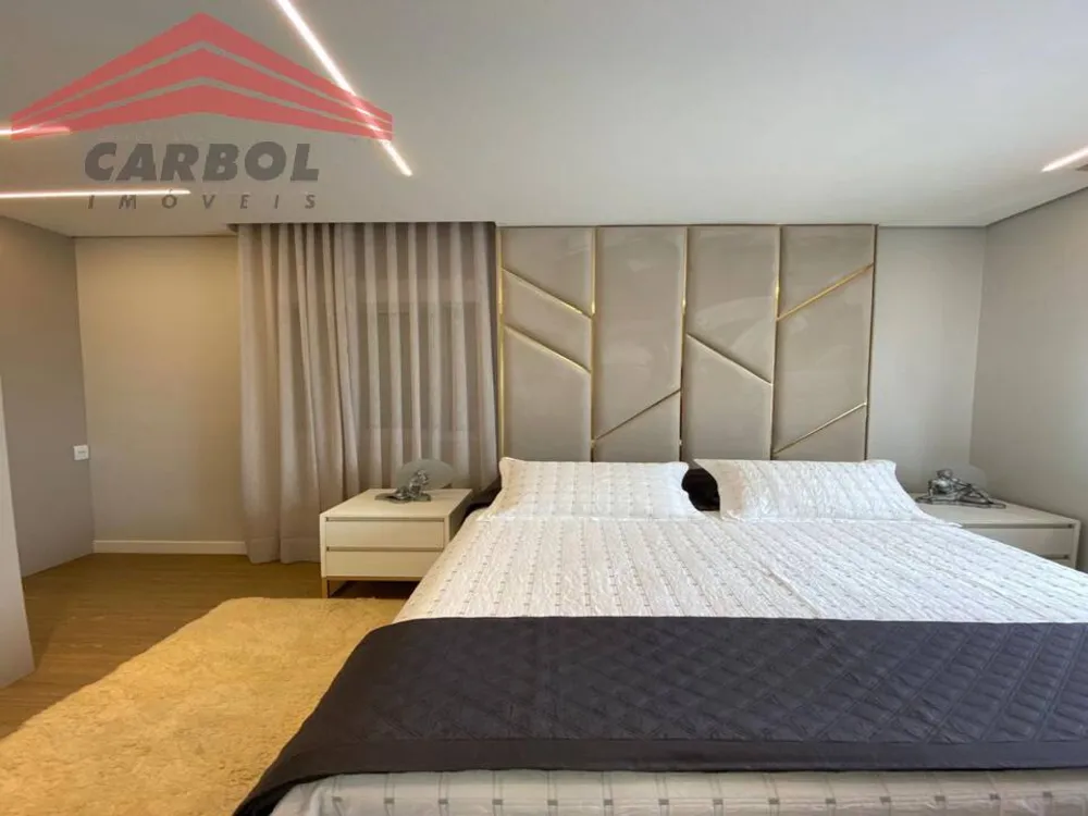 Apartamento, 3 quartos, 130 m² - Foto 1