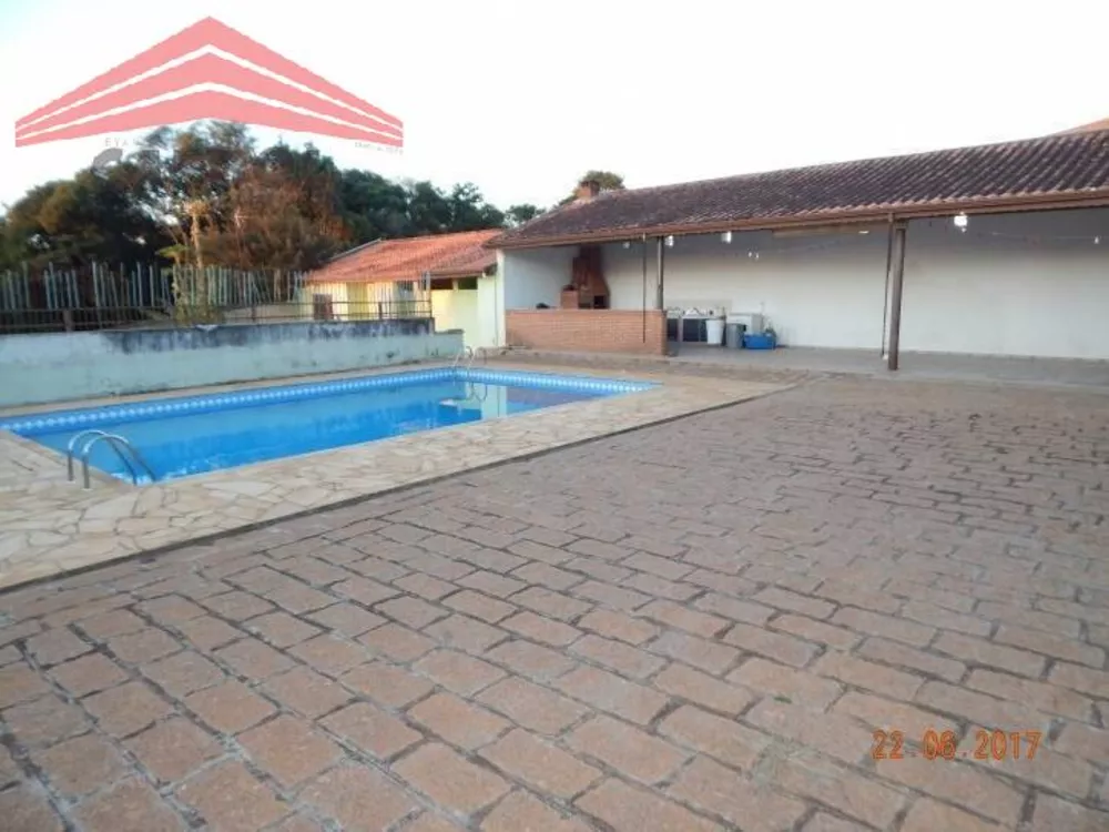 Fazenda à venda com 3 quartos, 1500m² - Foto 3