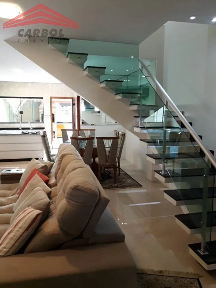 Casa, 3 quartos, 225 m² - Foto 1