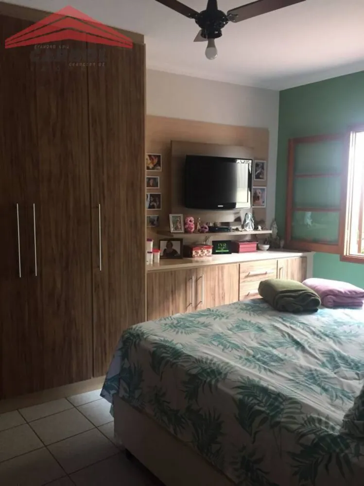 Casa, 3 quartos, 200 m² - Foto 16