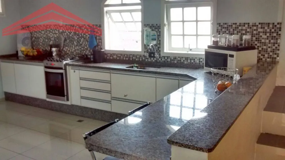 Casa, 3 quartos, 260 m² - Foto 10