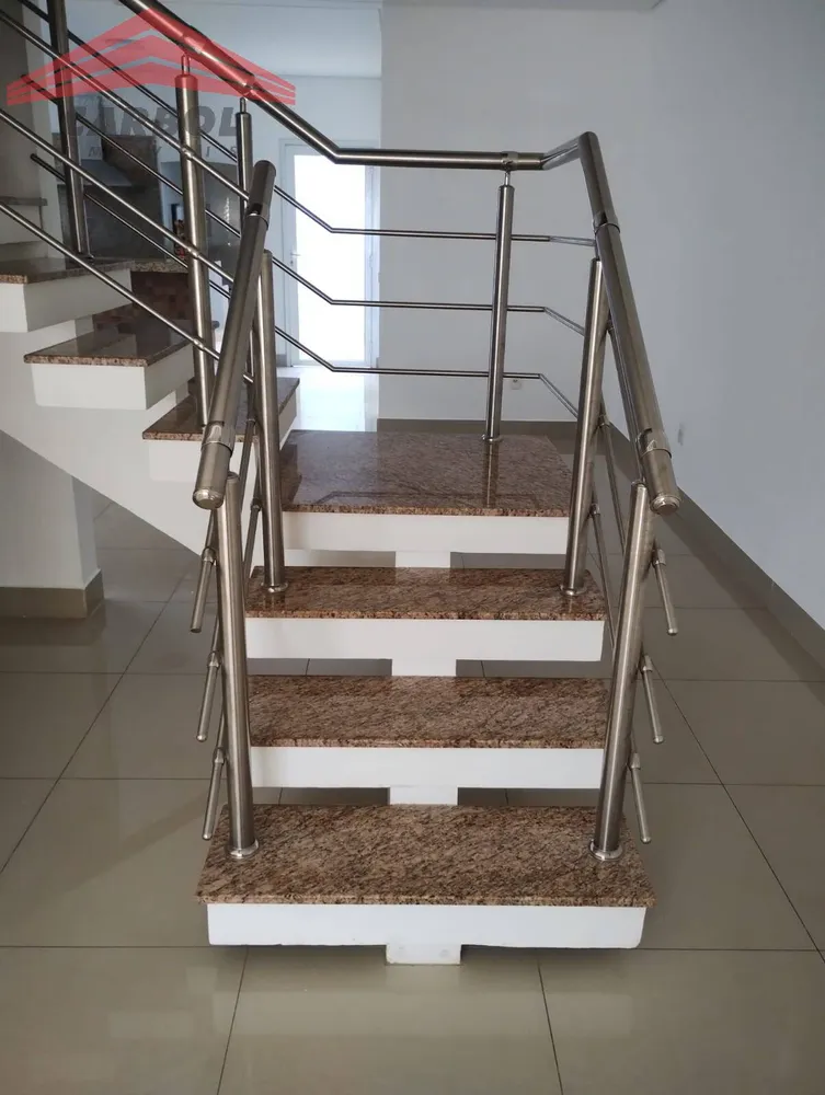 Casa, 3 quartos, 183 m² - Foto 2