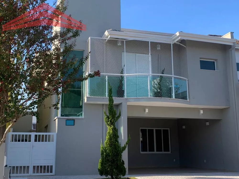 Casa de Condomínio à venda com 3 quartos, 234m² - Foto 1