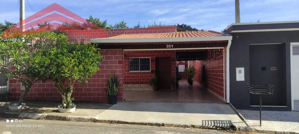 Casa, 5 quartos, 155 m² - Foto 1
