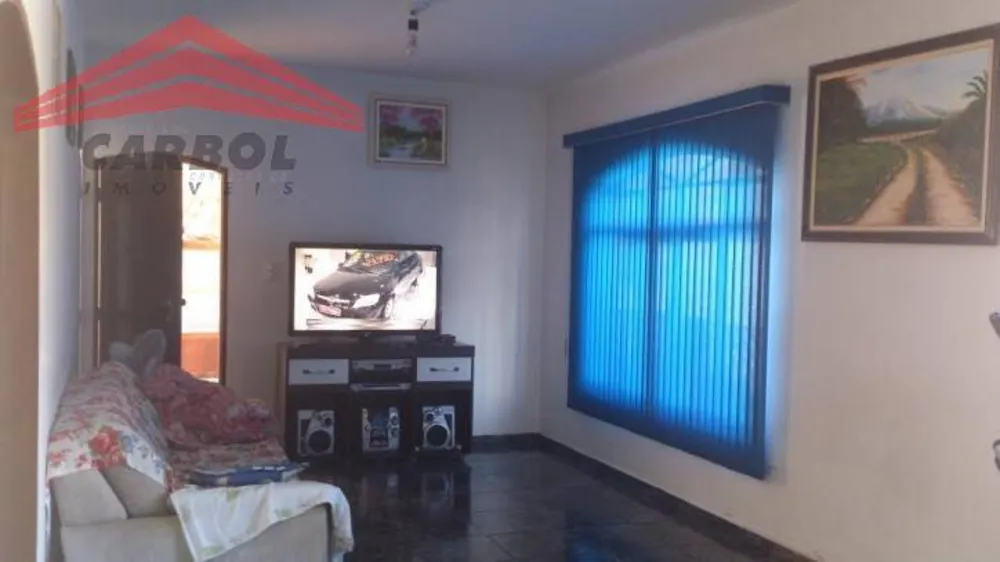 Casa, 3 quartos, 244 m² - Foto 1