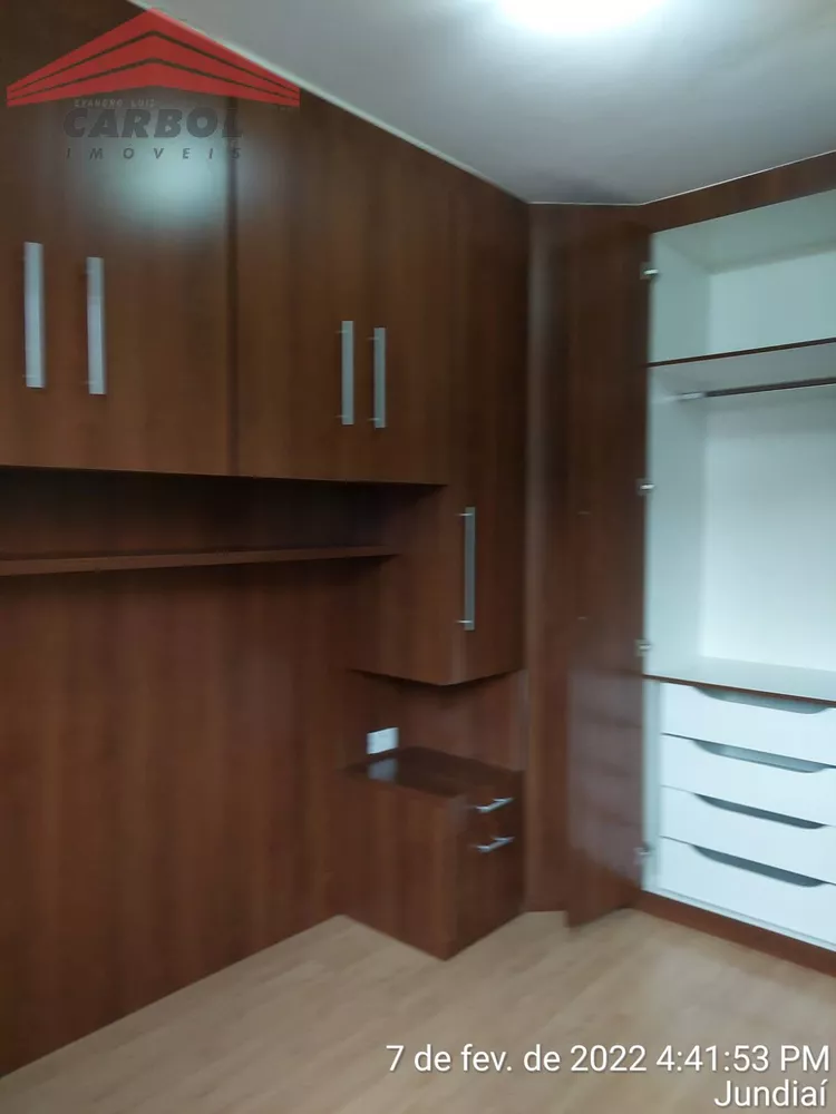 Apartamento à venda com 2 quartos, 70m² - Foto 2