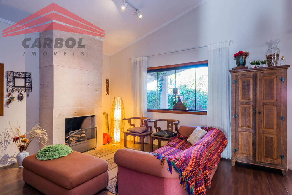 Casa de Condomínio à venda com 3 quartos, 470m² - Foto 2